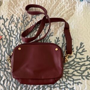 Elegant Burgundy Crossbody Bag